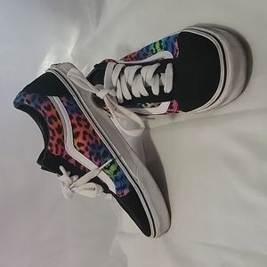 Leopard Vans